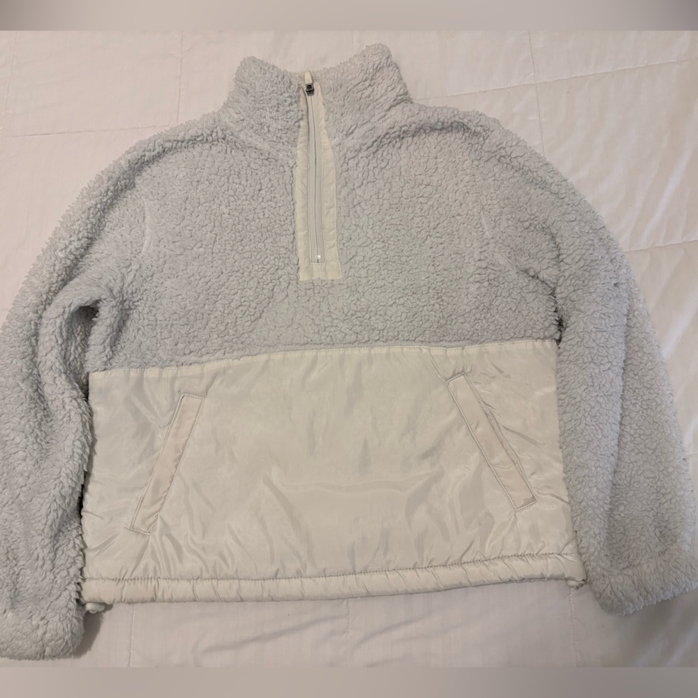 Mondetta White Sherpa Fleece Jacket
